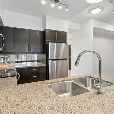 388,&nbsp;Prince of Wales, City Centre, Mississauga