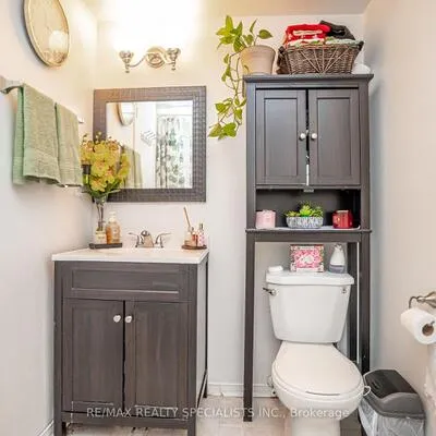 85,&nbsp;Bristol, Hurontario, Mississauga