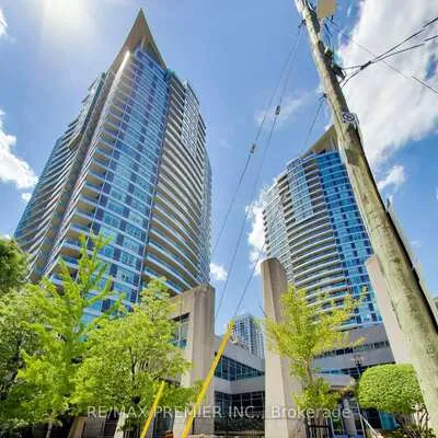 33,&nbsp;Elm, City Centre, Mississauga