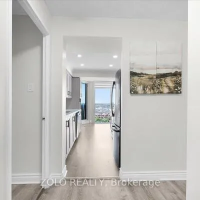 330,&nbsp;Rathburn, City Centre, Mississauga