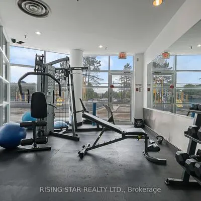 35,&nbsp;Trailwood, Hurontario, Mississauga