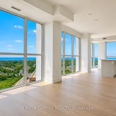 1063,&nbsp;Douglas McCurdy, Lakeview, Mississauga