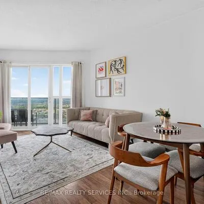 60,&nbsp;Absolute, City Centre, Mississauga