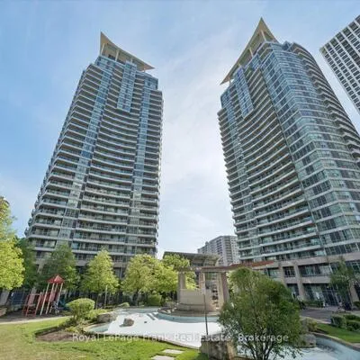 1,&nbsp;Elm, City Centre, Mississauga
