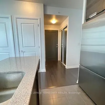 5033,&nbsp;Four Springs, Hurontario, Mississauga