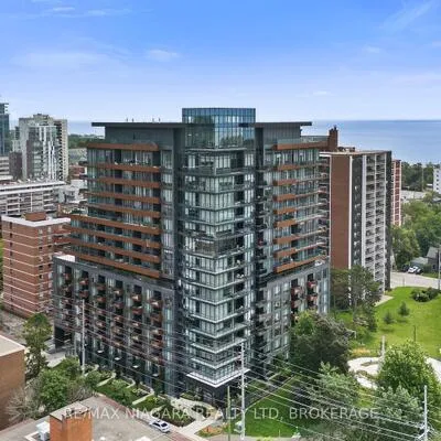 21,&nbsp;Park, Port Credit, Mississauga
