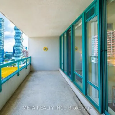 550,&nbsp;Webb, City Centre, Mississauga