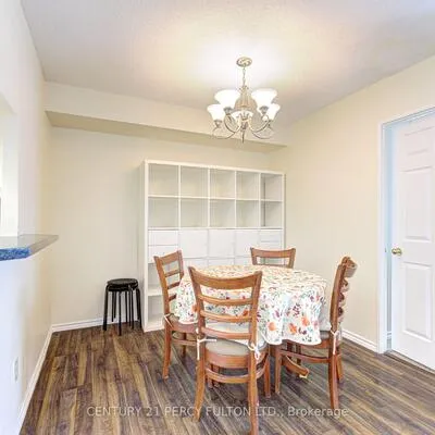 285,&nbsp;Enfield, City Centre, Mississauga