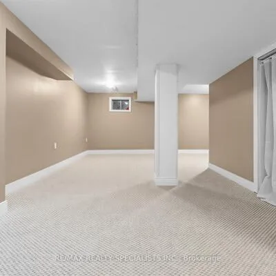 405,&nbsp;Hyacinthe, Mississauga Valleys, Mississauga