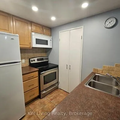 265,&nbsp;Enfield, City Centre, Mississauga