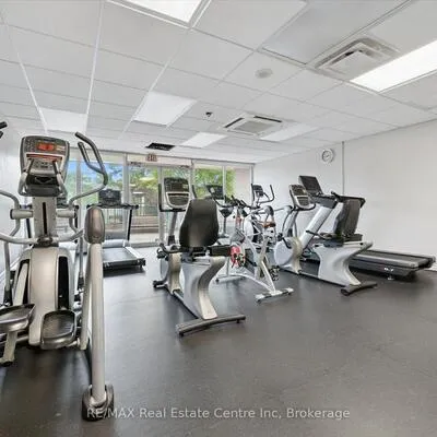155,&nbsp;HILLCREST, Cooksville, Mississauga