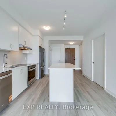 1035,&nbsp;Southdown, Clarkson, Mississauga