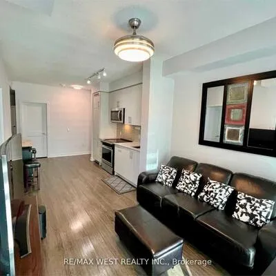 4085,&nbsp;Parkside Village, City Centre, Mississauga