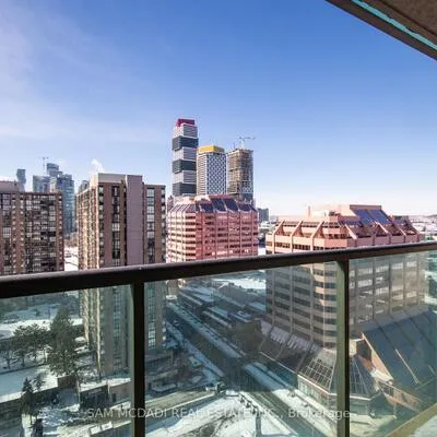 208,&nbsp;Enfield, City Centre, Mississauga