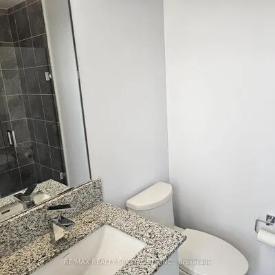 36,&nbsp;ELM, Fairview, Mississauga