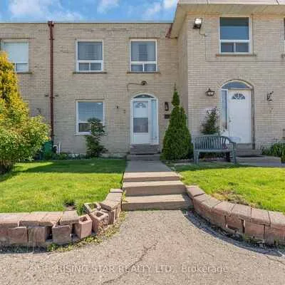 7440,&nbsp;GOREWAY, Malton, Mississauga