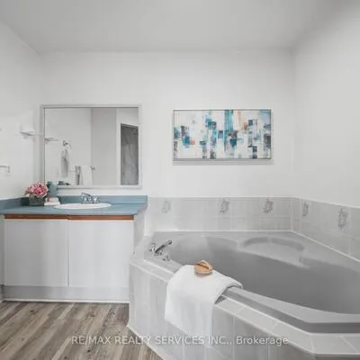 1484,&nbsp;Torrington, East Credit, Mississauga