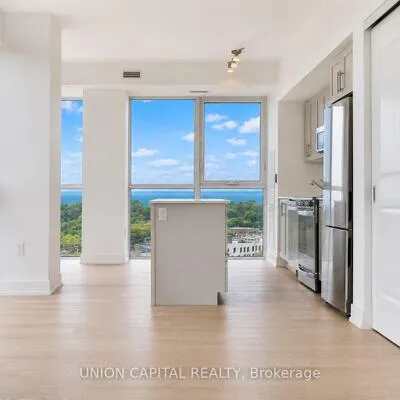 1063,&nbsp;Douglas McCurdy, Lakeview, Mississauga