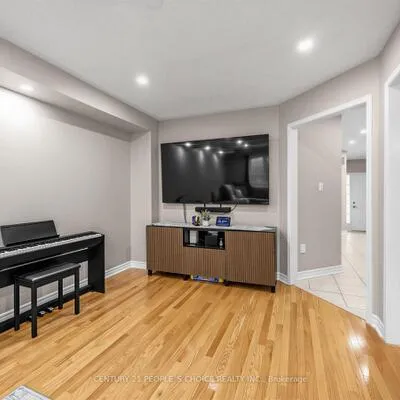 6035,&nbsp;Bidwell, East Credit, Mississauga
