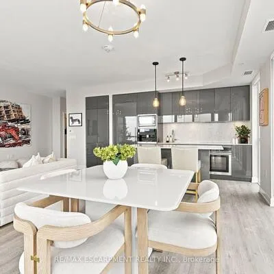 8,&nbsp;Ann, Port Credit, Mississauga