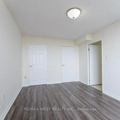 3501,&nbsp;Glen Erin, Erin Mills, Mississauga