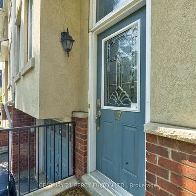 800,&nbsp;Dundas, Erindale, Mississauga