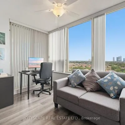 700,&nbsp;Constellation, Hurontario, Mississauga