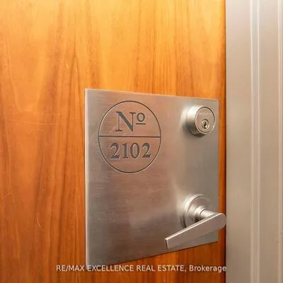 33,&nbsp;Elm, City Centre, Mississauga