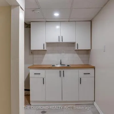 2288,&nbsp;The Collegeway, Erin Mills, Mississauga