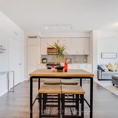 4085,&nbsp;Parkside Village, City Centre, Mississauga