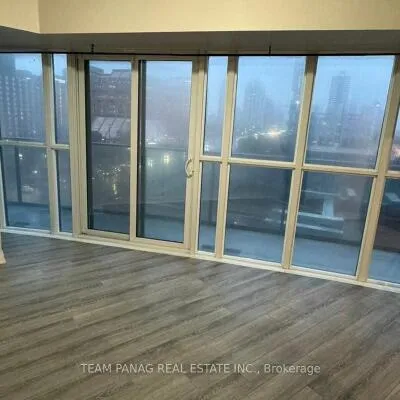 60,&nbsp;Absolute, City Centre, Mississauga