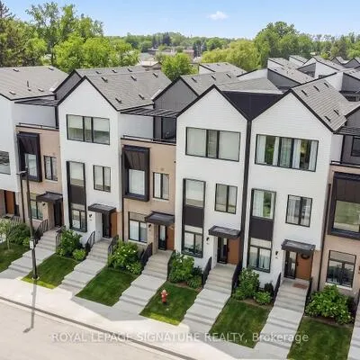 40,&nbsp;Lou Parsons, Port Credit, Mississauga