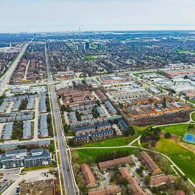 3140,&nbsp;Fifth, Erin Mills, Mississauga
