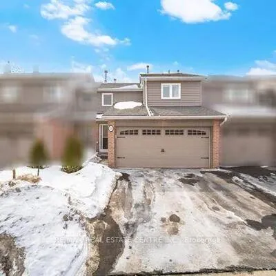 3125,&nbsp;Fifth, Erin Mills, Mississauga