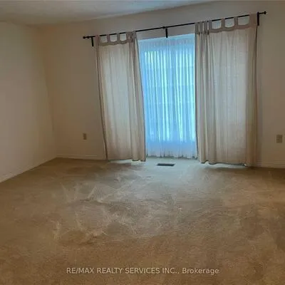 3100,&nbsp;Fifth, Erin Mills, Mississauga