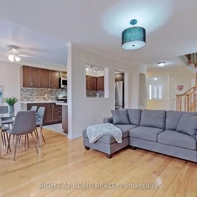 2665,&nbsp;Thomas, Central Erin Mills, Mississauga