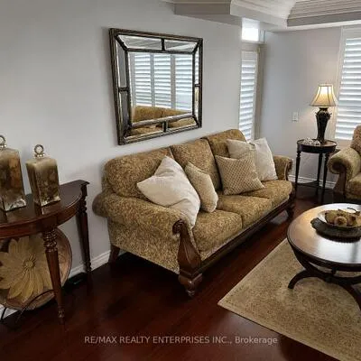 35,&nbsp;Kingsbridge Garden, Hurontario, Mississauga