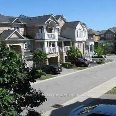 601,&nbsp;Shoreline, Cooksville, Mississauga