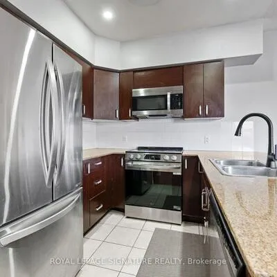 7405,&nbsp;Goreway, Malton, Mississauga