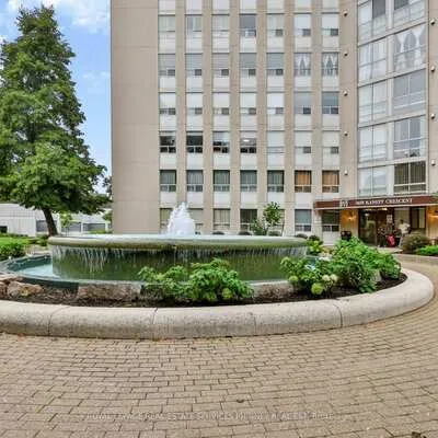 3650,&nbsp;Kaneff, Mississauga Valleys, Mississauga