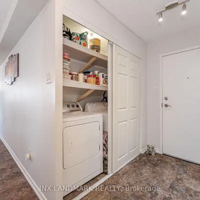 330,&nbsp;Rathburn, Creditview, Mississauga