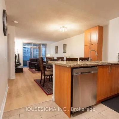 35,&nbsp;Kingsbridge Garden, Hurontario, Mississauga