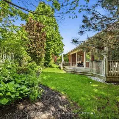 2130,&nbsp;Dickson, Cooksville, Mississauga