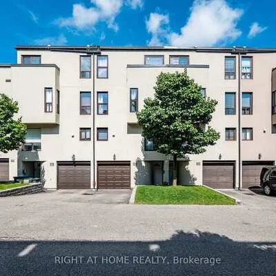 24,&nbsp;Reid, Streetsville, Mississauga