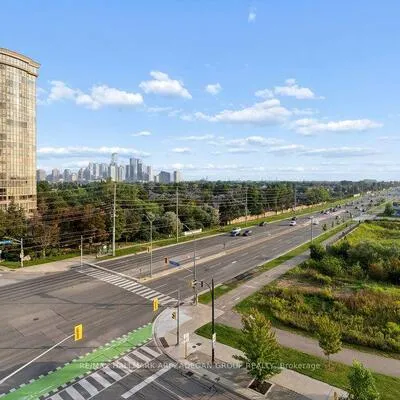 75,&nbsp;Eglinton, Hurontario, Mississauga