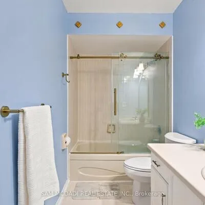 1725,&nbsp;The Chase, Central Erin Mills, Mississauga