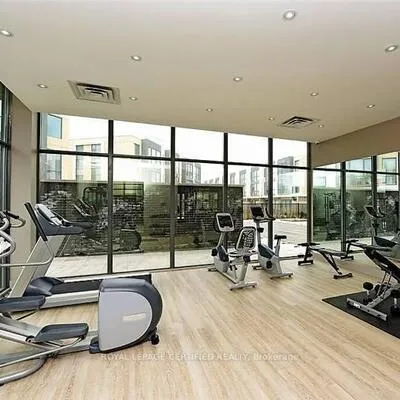 160,&nbsp;Little Creek, Hurontario, Mississauga
