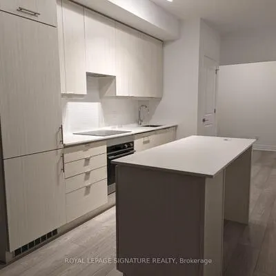 36,&nbsp;Elm, Fairview, Mississauga