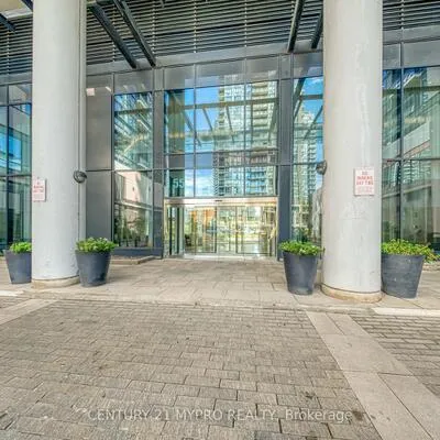 55,&nbsp;Eglinton, Hurontario, Mississauga
