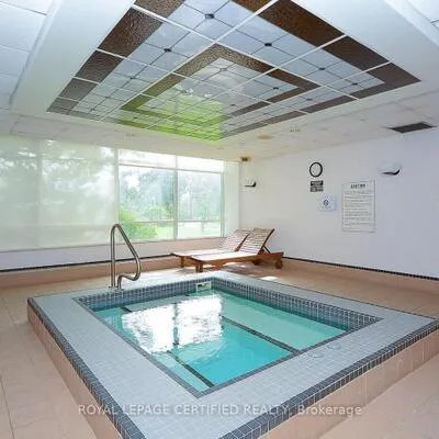 550,&nbsp;Webb, City Centre, Mississauga